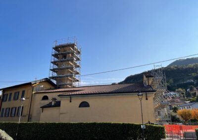 Noleggio ponteggi - edificio religioso - loc. Croce - Menaggio (Como)