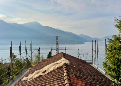 Noleggio ponteggi - edificio residenziale - Gravedona ed Uniti (Como)